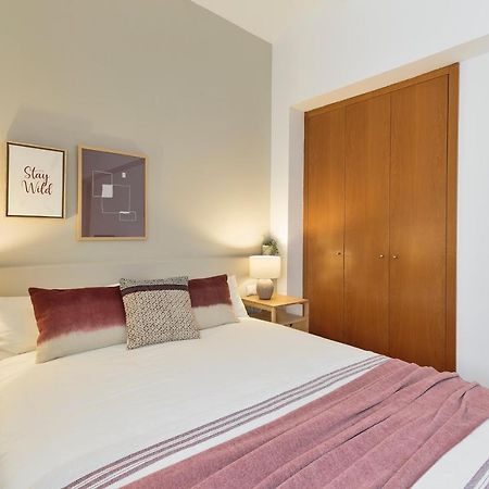 Click&Flat Sugranyes Apartment Barcelona Exterior photo
